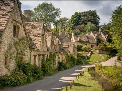 AUTUMN IN OXFORD AND THE COTSWOLDS