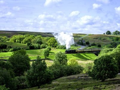 SPRING IN YORKSHIRE &AMP; CHATSWORTH HOUSE